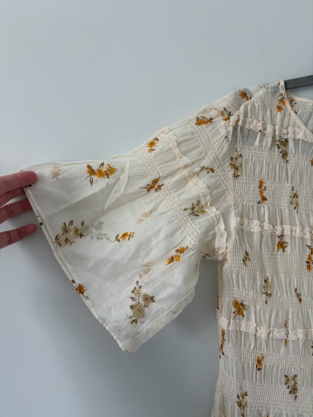 Rebecca Taylor Marigold Ines Floral Smocked Boho Short Sleeve Mini Dress S - Picture 4 of 9
